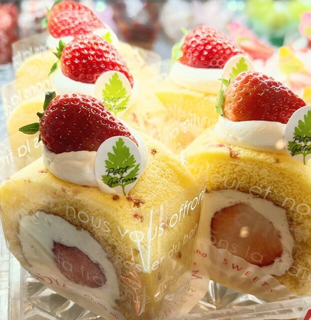 丸ごととちおとめロール